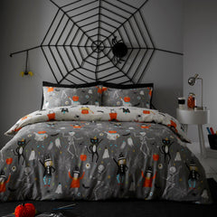 Halloween Party Glow in the Dark Duvet Cover Set