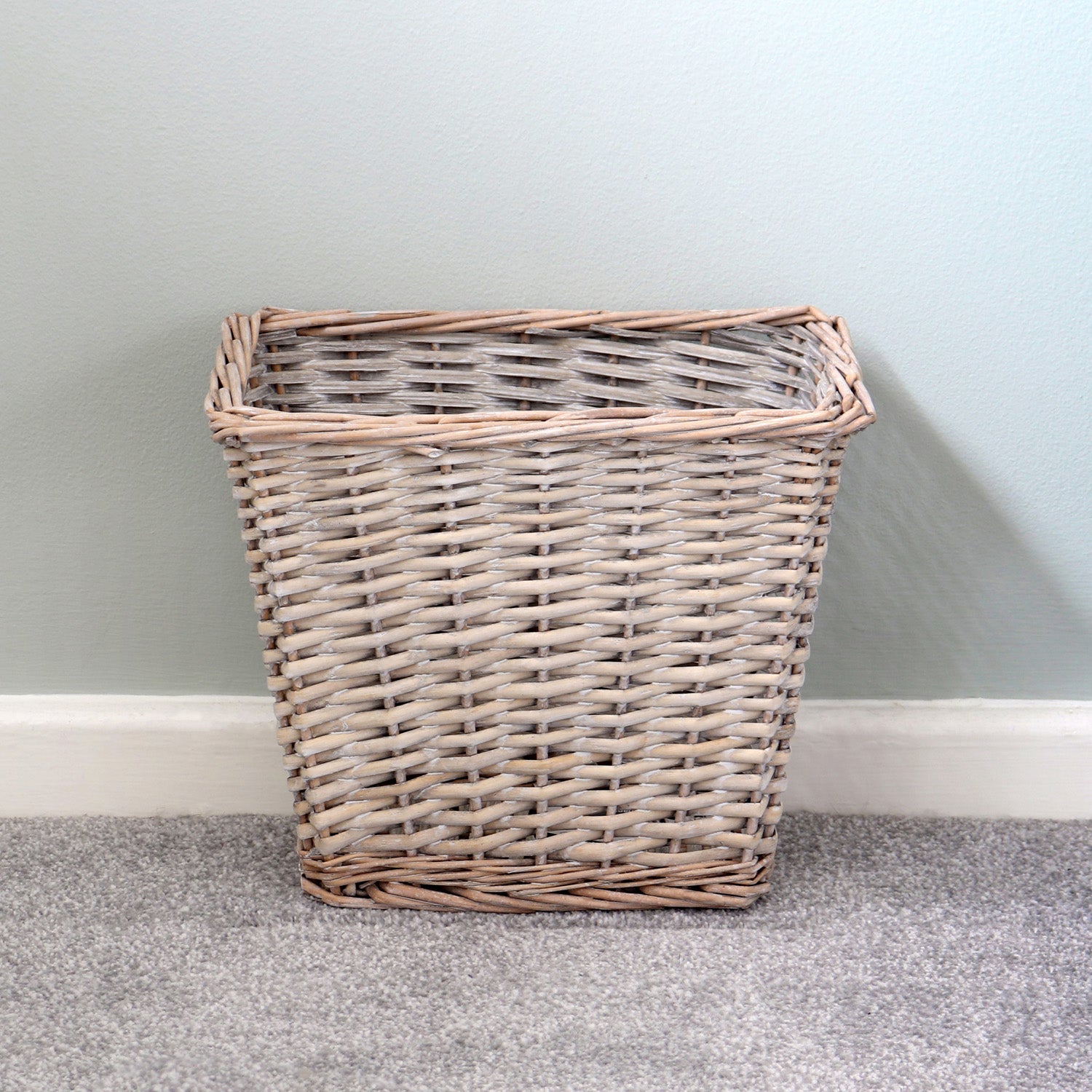 Arianna Antique Wash Rectangle Willow Laundry Baskets and Bins Set