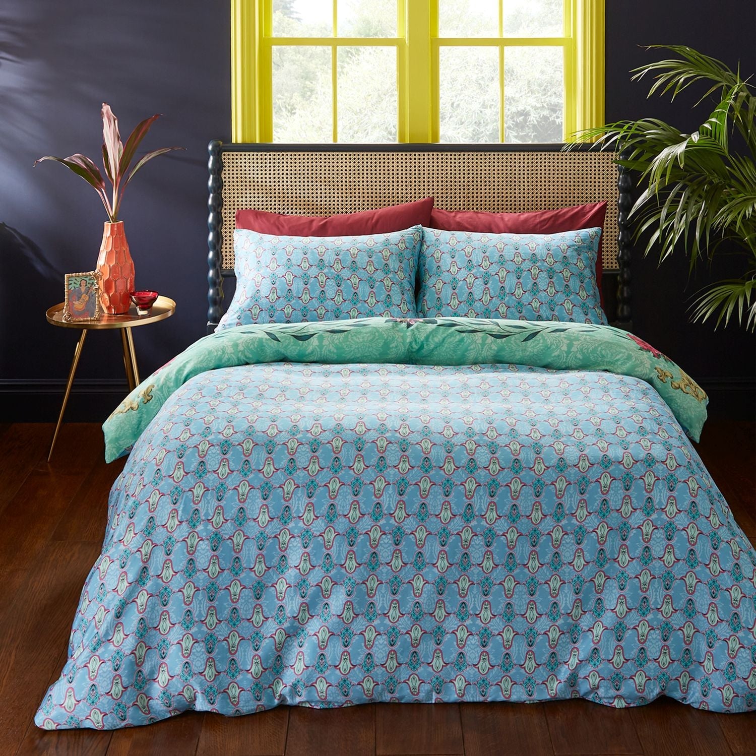 Matthew Williamson Green Paradise Parrot 200TC Sateen Duvet Set